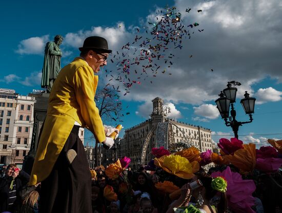 Парад цветов в рамках фестиваля "Московская весна"