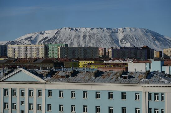 Города России. Норильск