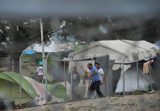 Лагеря беженцев "Виноюг" и "Идомени" на македоно-греческой границе