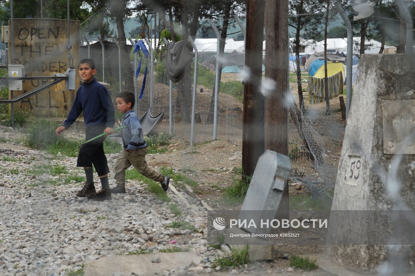 Лагеря беженцев "Виноюг" и "Идомени" на македоно-греческой границе