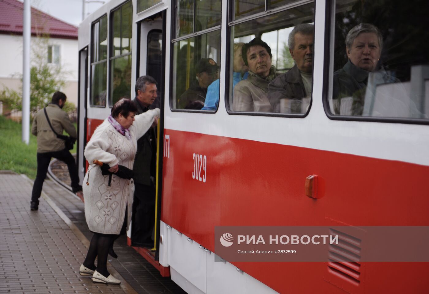 В Донецке полностью восстановлено движение трамваев по маршруту №1 | РИА  Новости Медиабанк