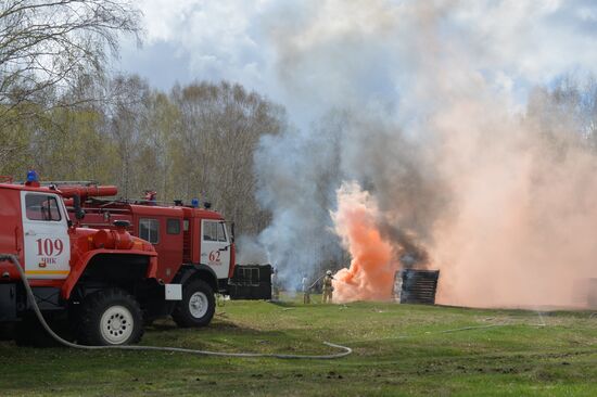 Учения МЧС в городах России