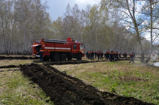 Учения МЧС в городах России