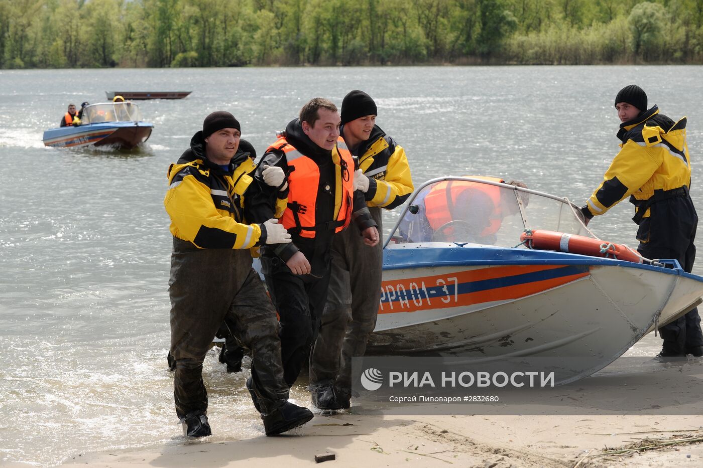 Учения МЧС в городах России
