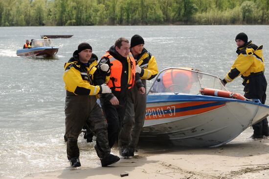 Учения МЧС в городах России