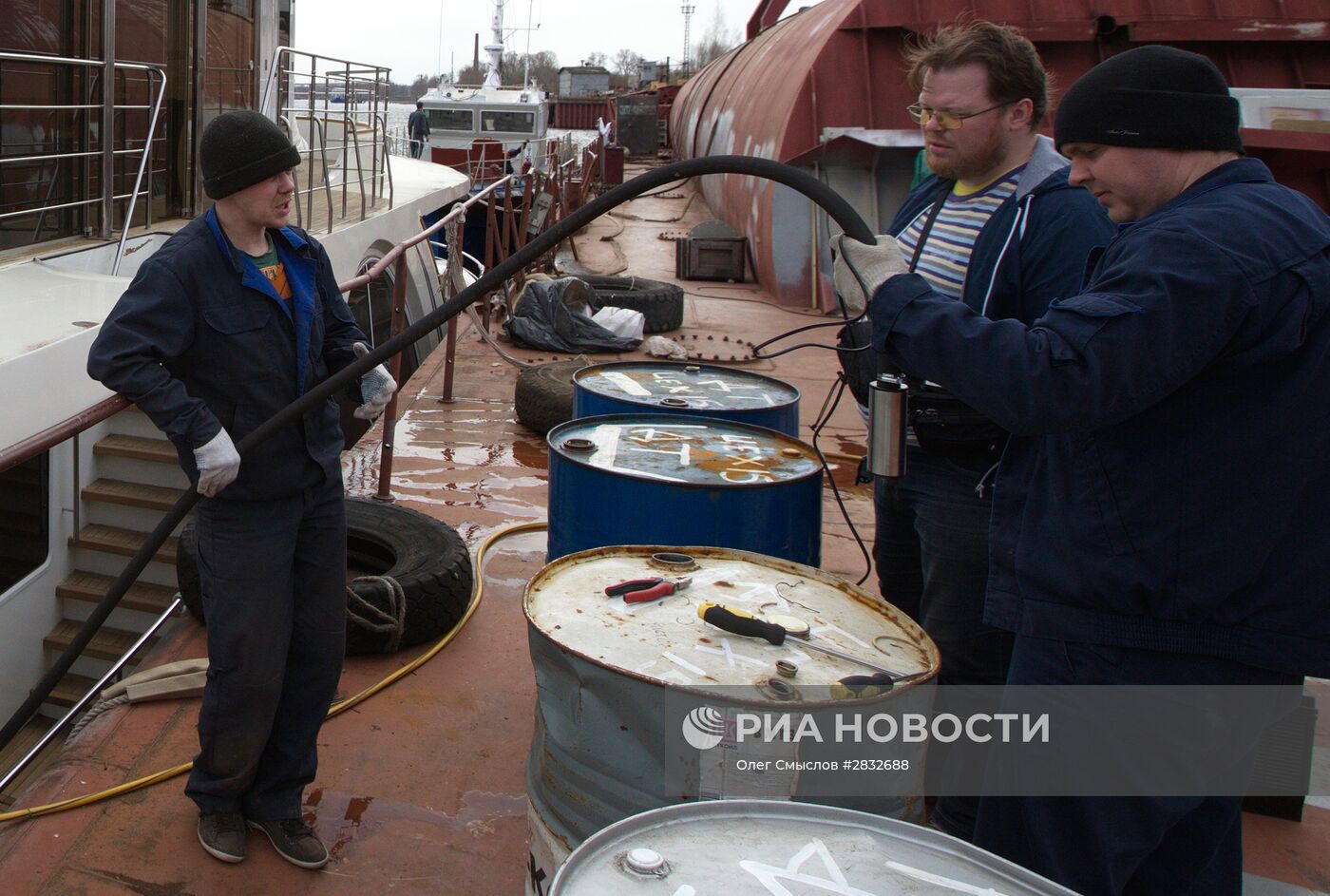 Ярославский судостроительный завод