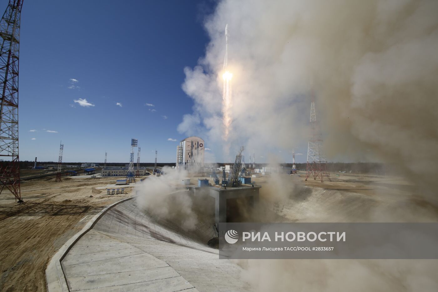 Первый пуск ракеты-носителя с космодрома "Восточный"