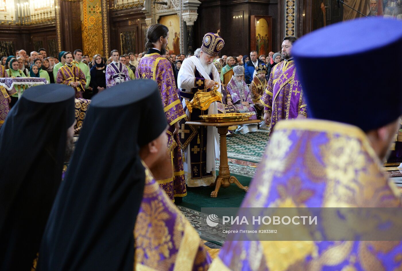 Патриаршее служение в Великий Четверг в Храме Христа Спасителя