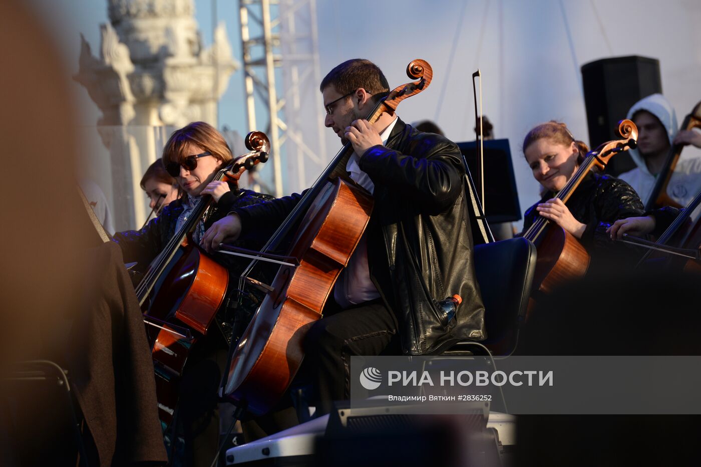 Запуск фонтанов на ВДНХ