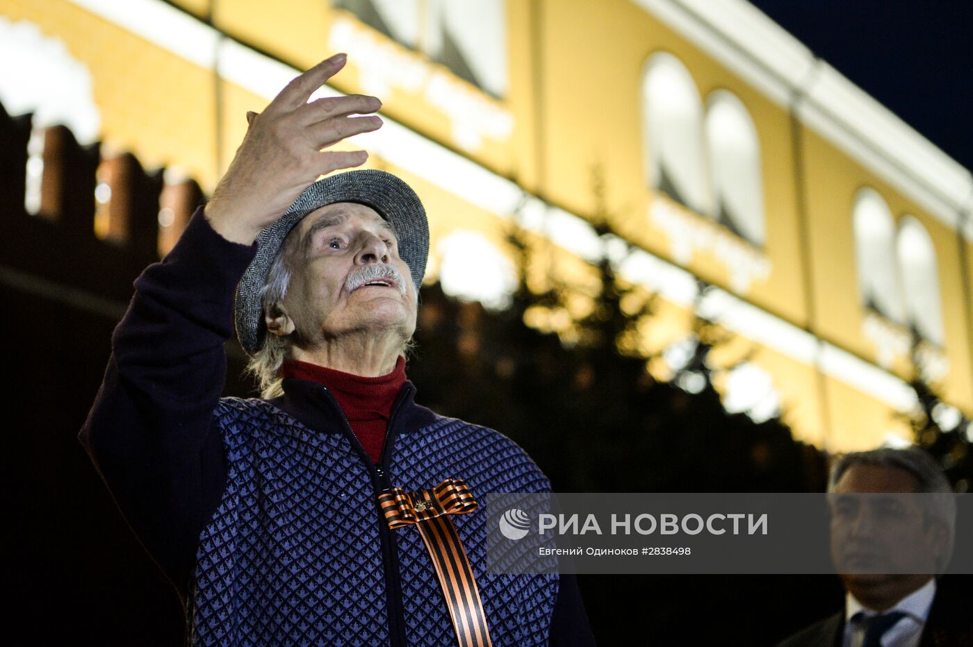 Профилактика горелки Вечного огня в Александровском саду