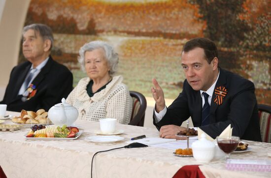 Премьер-министр РФ Д. Медведев встретился с ветеранами Великой Отечественной войны