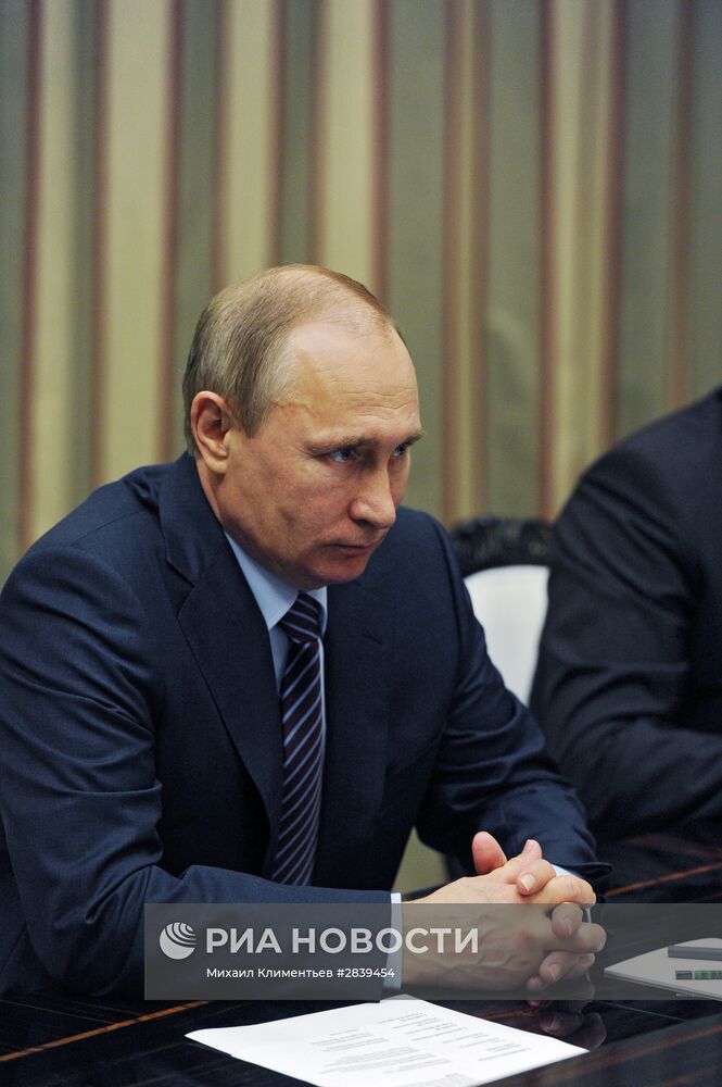 Встреча президента РФ В. Путина с министром иностранных дел Катара М. Аль Тани