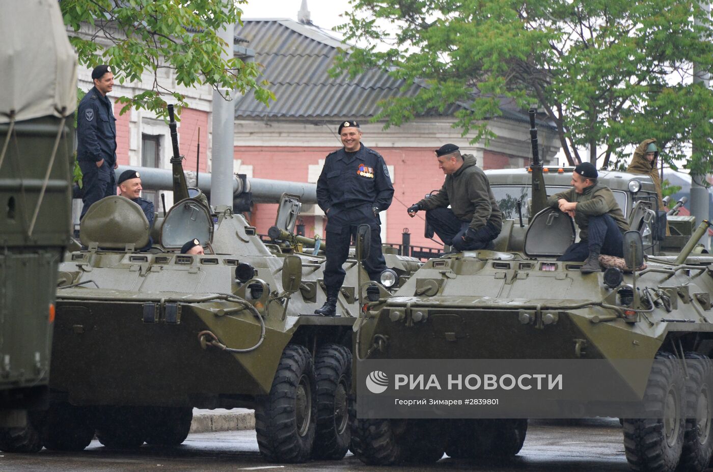 Генеральная репетиция парада Победы в городах России