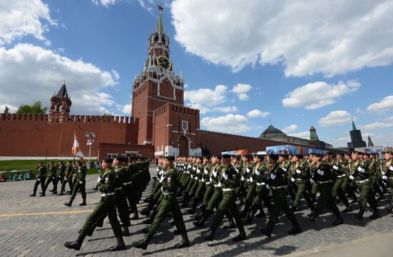 Генеральная репетиция военного парада в честь 71-й годовщины Победы в ВОВ