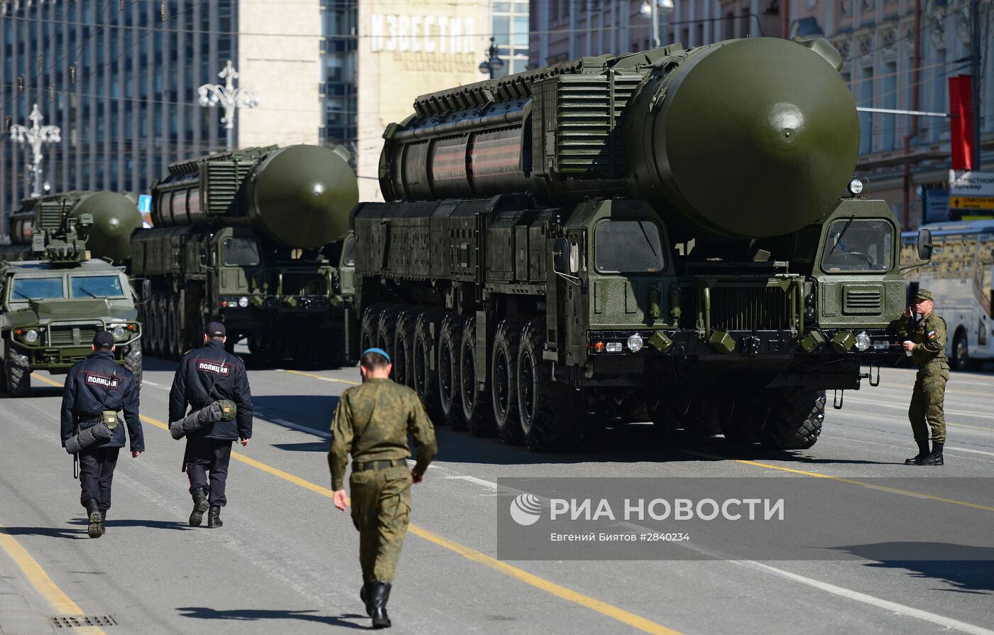 Генеральная репетиция военного парада в честь 71-й годовщины Победы в ВОВ