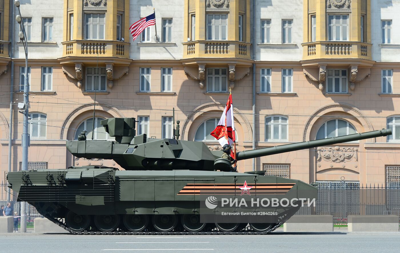 Генеральная репетиция военного парада в честь 71-й годовщины Победы в ВОВ