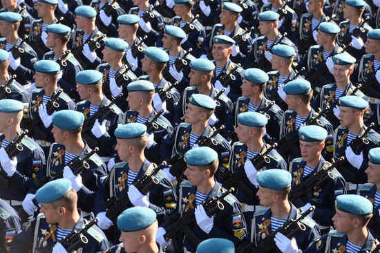 Генеральная репетиция военного парада в честь 71-й годовщины Победы в ВОВ