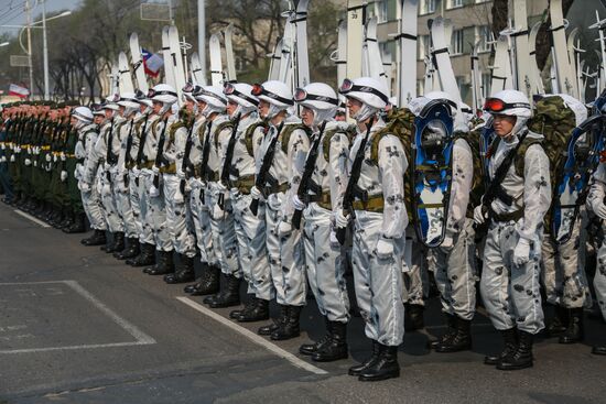 Парад Победы в городах России