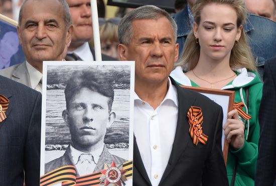 Шествие "Бесcмертный полк" в городах России