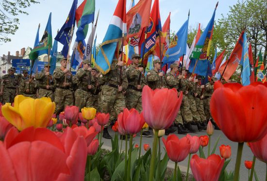 Шествие "Бесcмертный полк" в городах России