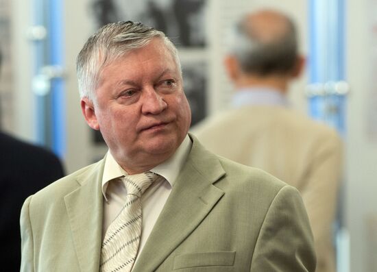 Президент РФ В. Путин посетил образовательный центр "Сириус" в Сочи