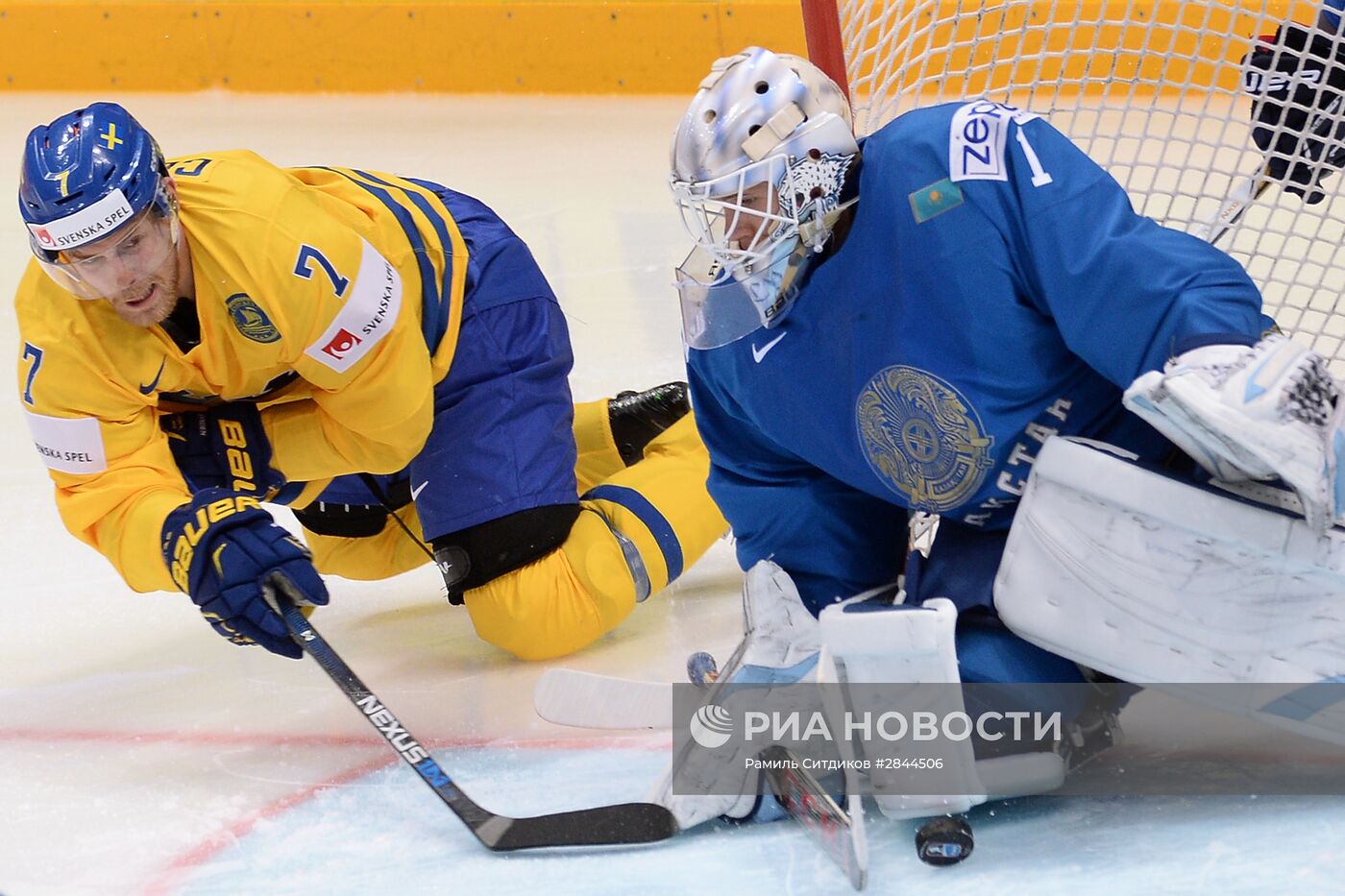 Хоккей. Чемпионат мира. Матч Швеция - Казахстан