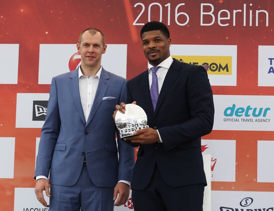 Церемония вручения наград в рамках "Финала четырех" баскетбольной Евролиги