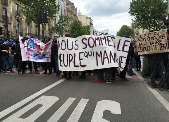 Акция протеста против реформы труда в Париже