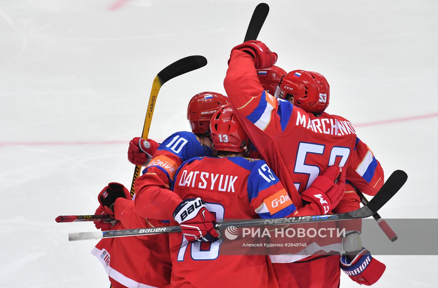 Хоккей. Чемпионат мира. Матч Россия - Швеция
