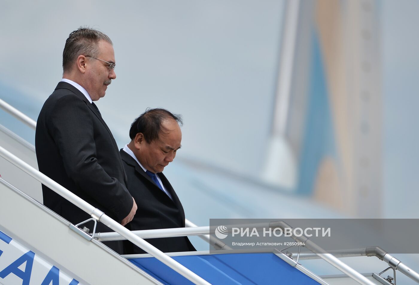 Премьер-министр Социалистической Республики Вьетнам Нгуен Суан Фук прибыл в Сочи для участия в саммите Россия — АСЕАН
