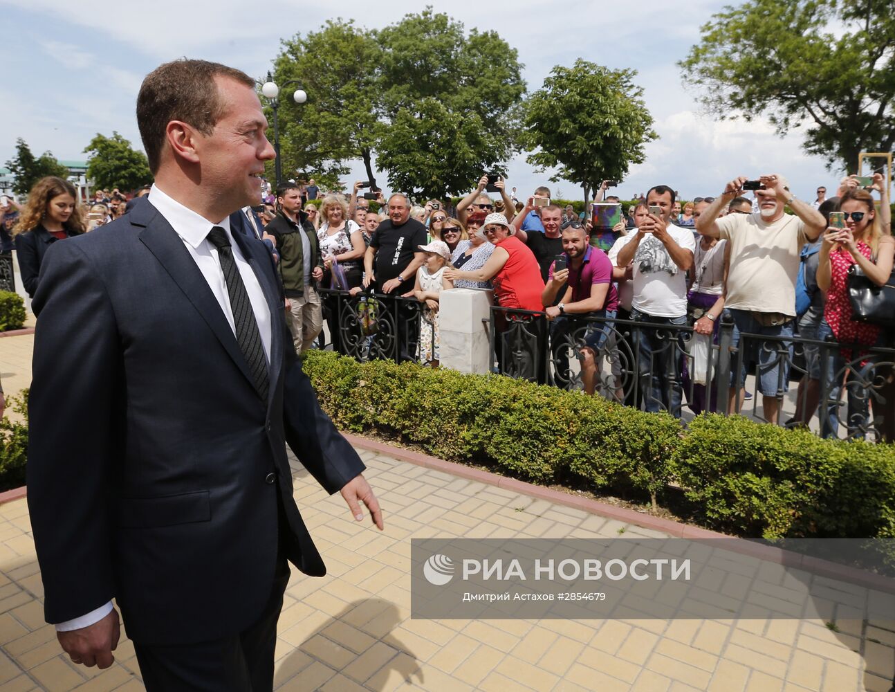 Рабочая поездка премьер-министра РФ Д. Медведева в Крымский федеральный округ. День второй