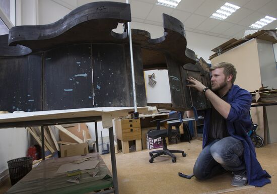 Мастерская реставрации мебели и деревянных предметов интерьера Центра имени Грабаря