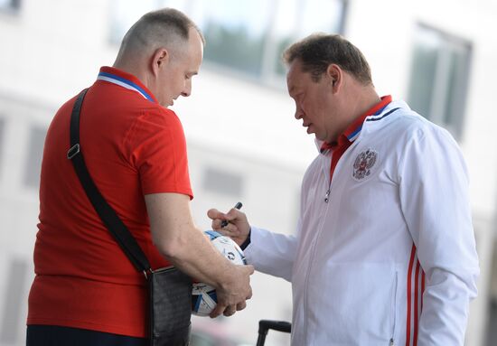 Сборная России по футболу отправилась на Евро-2016