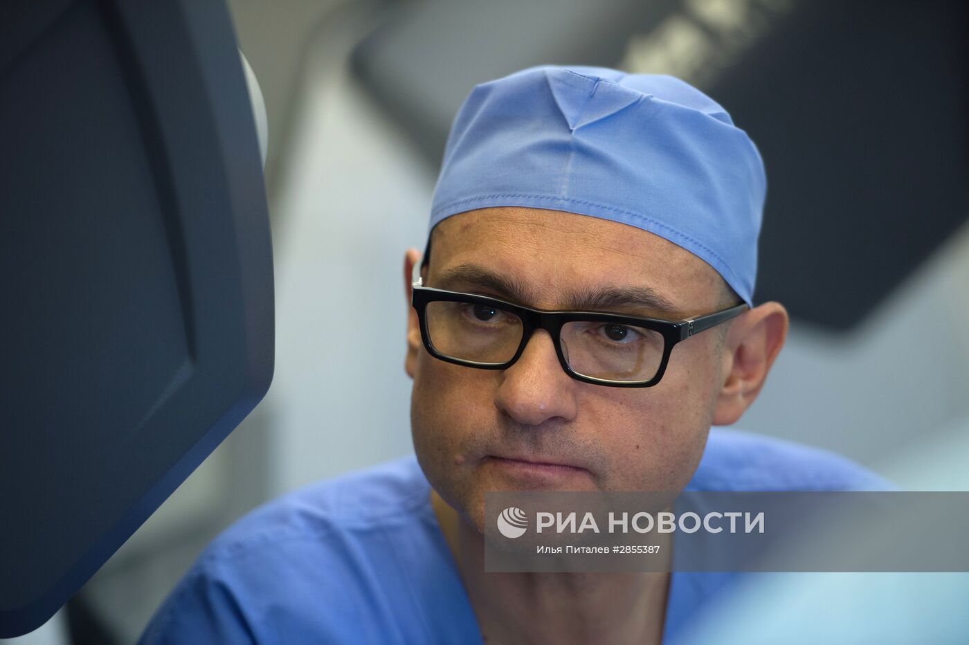 Онкологическая операция с применением робота-хирурга "Да Винчи"