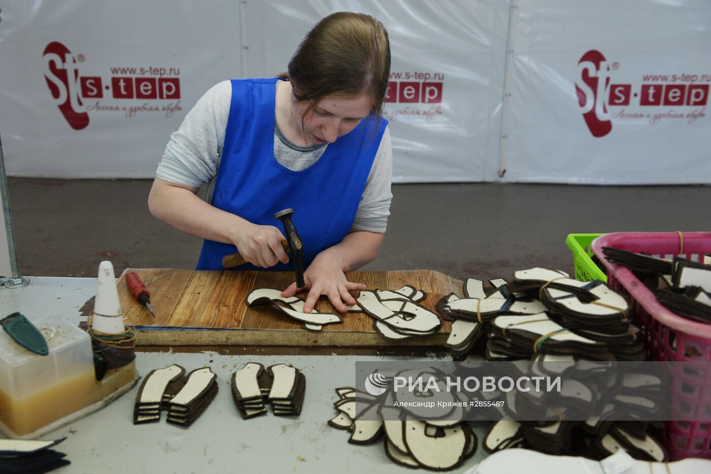 Производство ГК "Обувь России" в Новосибирской области