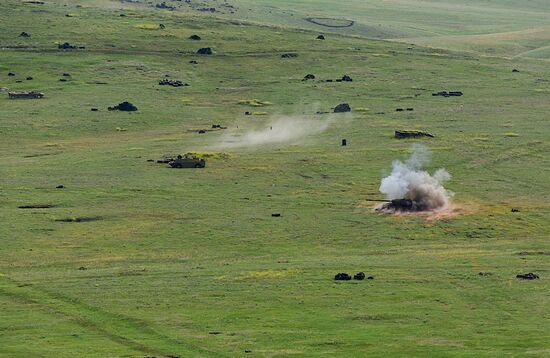 Совместные военные учения вооруженных сил Грузии и США "Достойный партнёр"