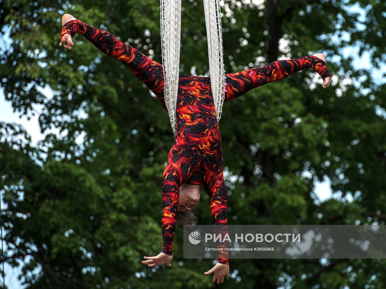 Открытие первой в России трапеции для воздушного полета