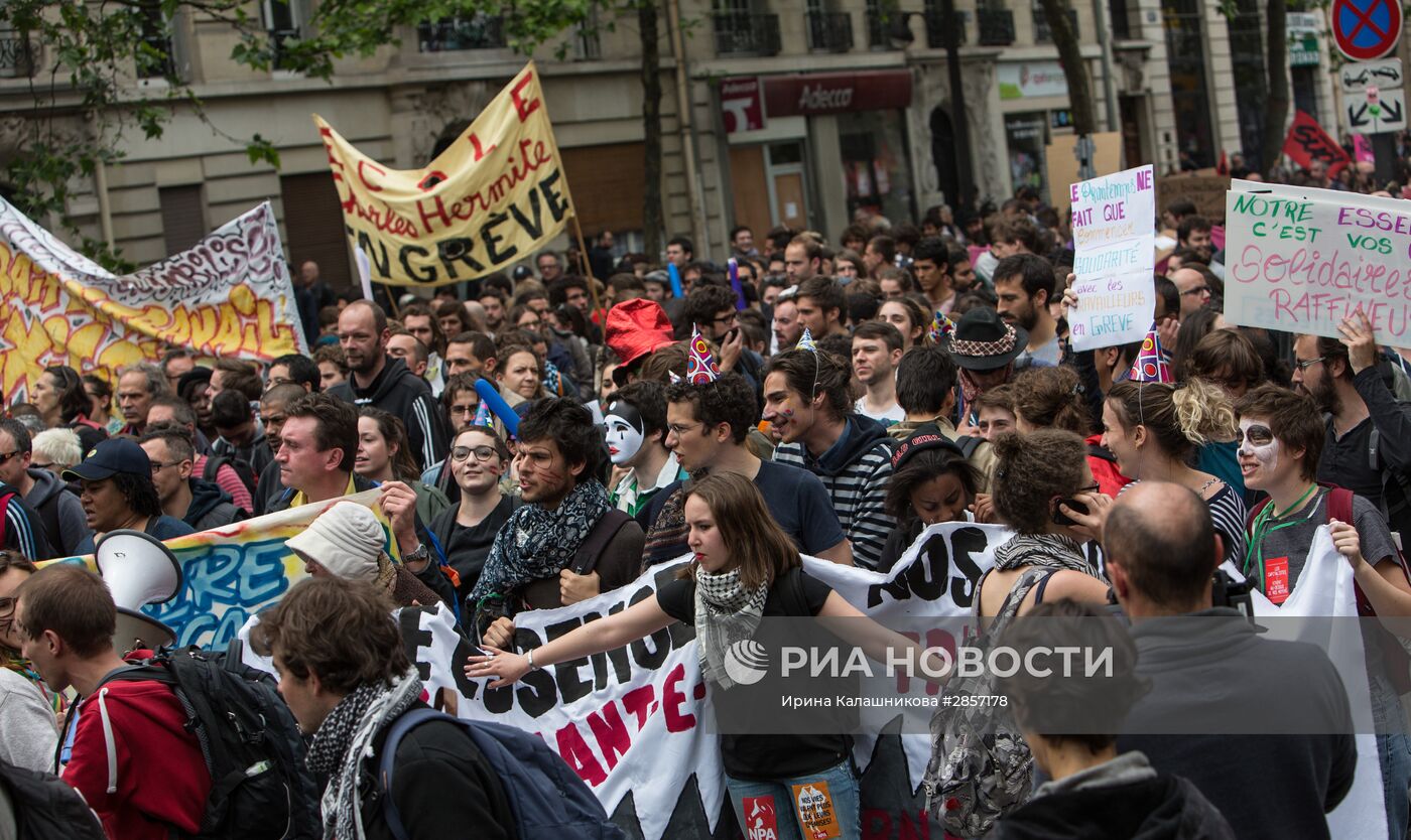 Акция протеста профсоюзов в Париже