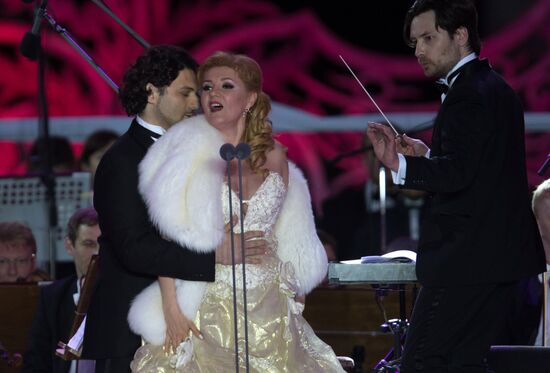 Гала-концерт "Классика на Дворцовой" в Санкт-Петербурге