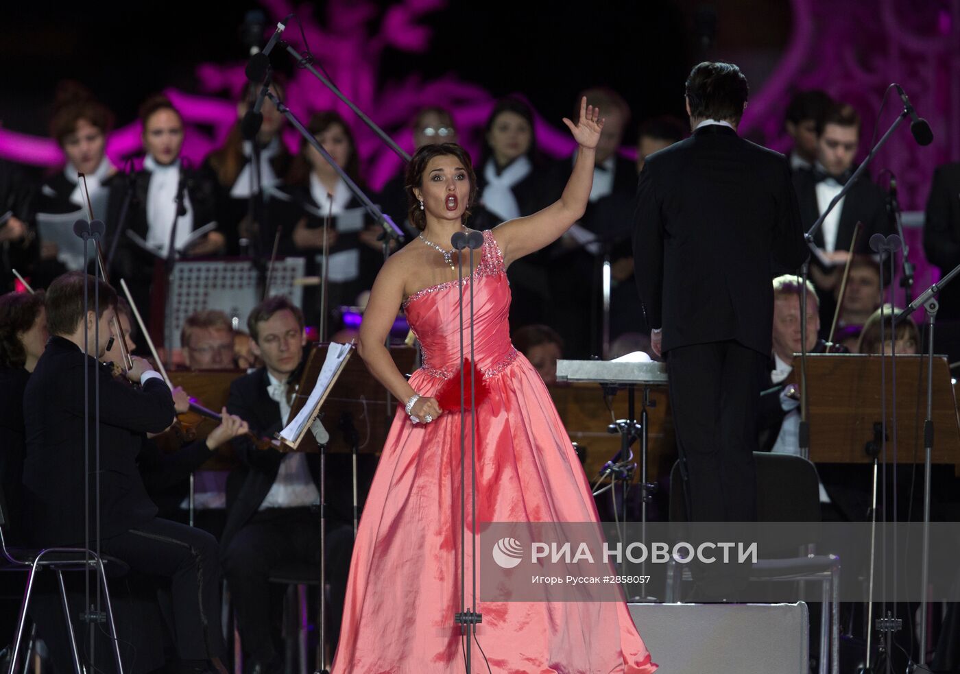 Гала-концерт "Классика на Дворцовой" в Санкт-Петербурге