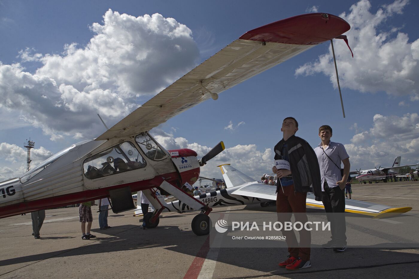 Авиасалон малой и региональной авиации "Авиарегион-2016" в Ярославской области