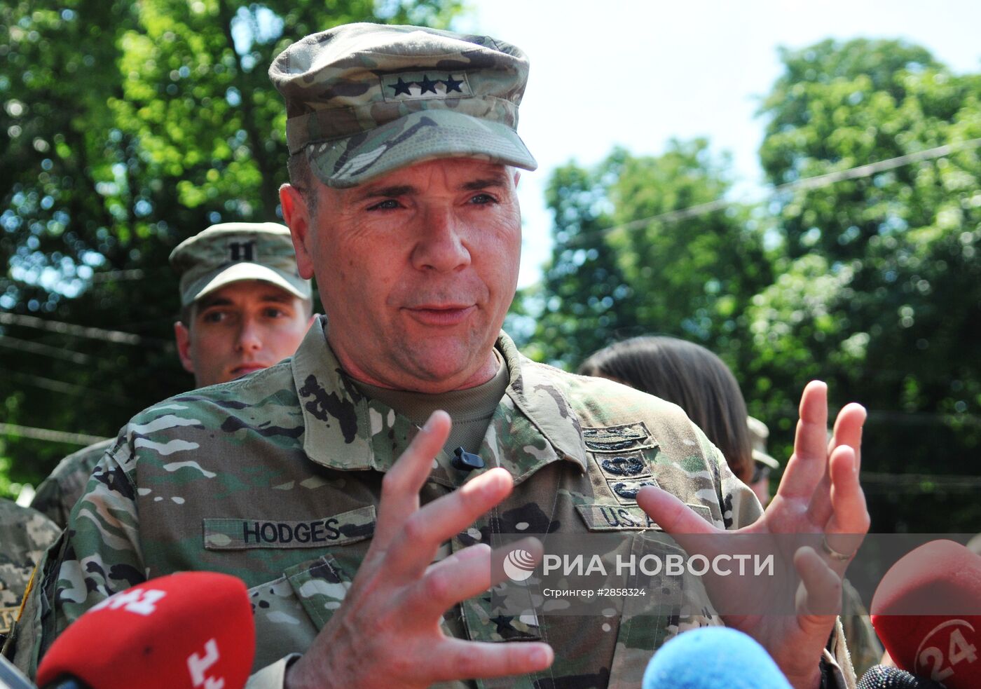 Командующий сухопутными войсками США в Европе Бен Ходжес