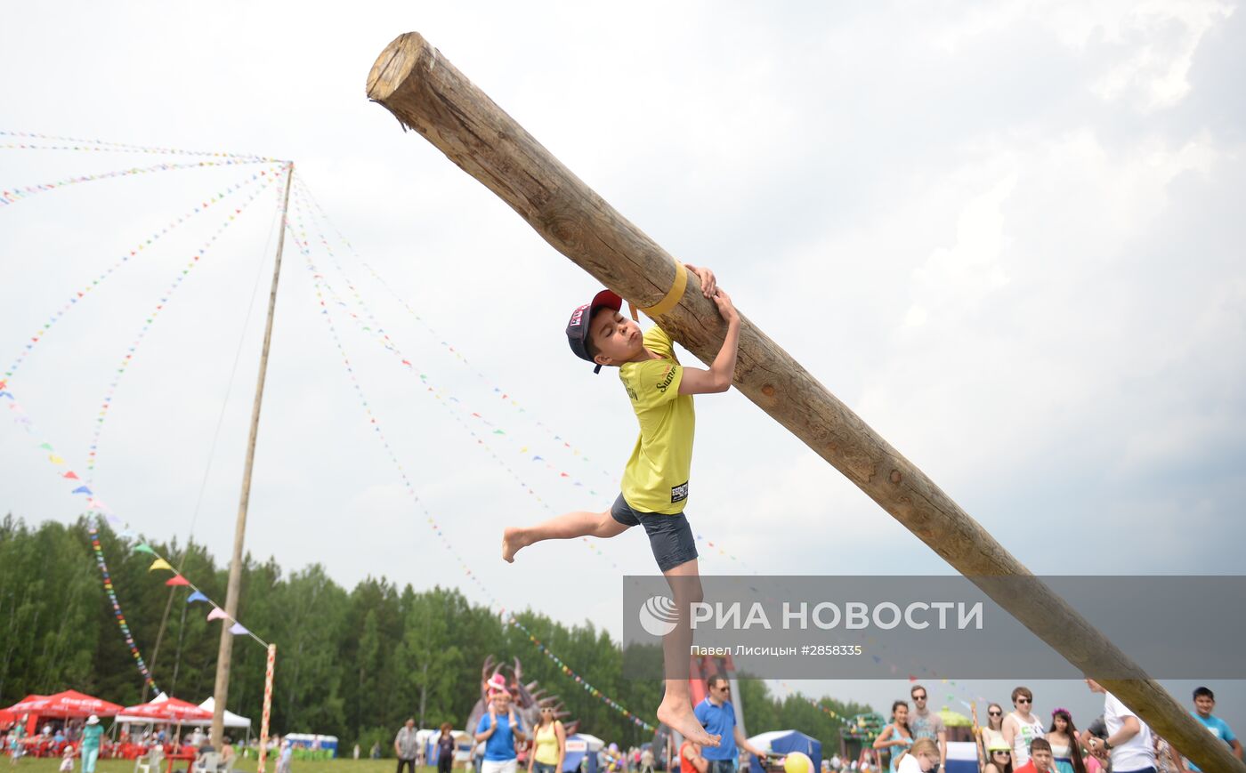 Праздник "Сабантуй" в городах России