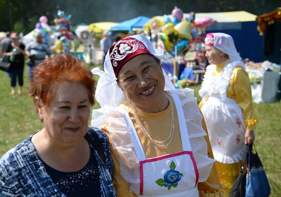 Праздник "Сабантуй" в городах России