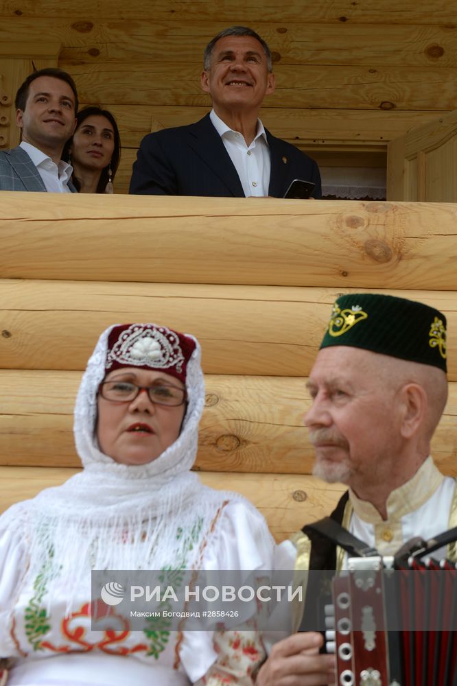 Праздник "Сабантуй" в городах России