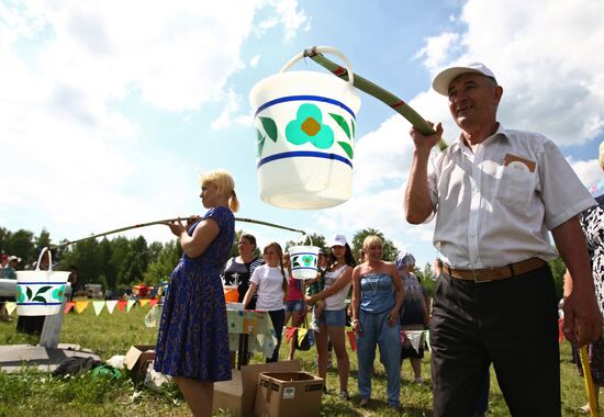 Праздник "Сабантуй" в городах России