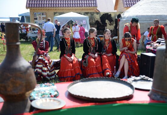 Праздник "Сабантуй" в городах России