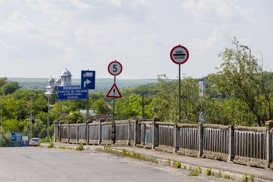 Пропускной пункт "Кагул-Оанча" на молдавско-румынской границе