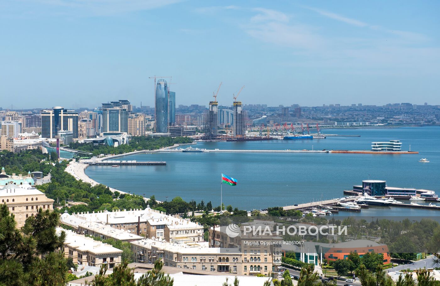 Города Мира. Баку