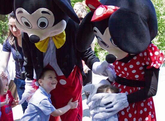 День защиты детей в странах Ближнего Зарубежья